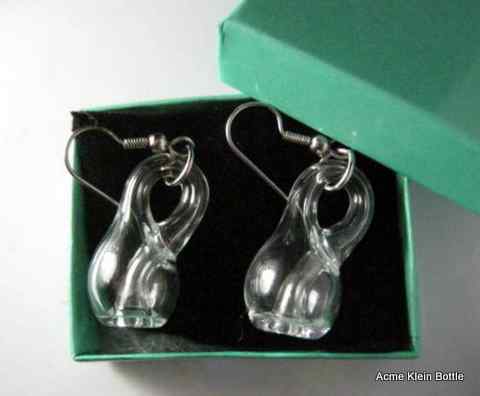 Klein bottle earrings in jewel box
